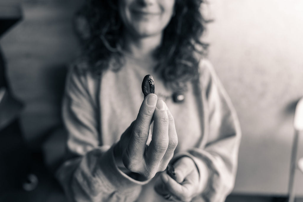 Why Organic Dark Chocolate Is Worth It – Clean, Vegan, and Delicious